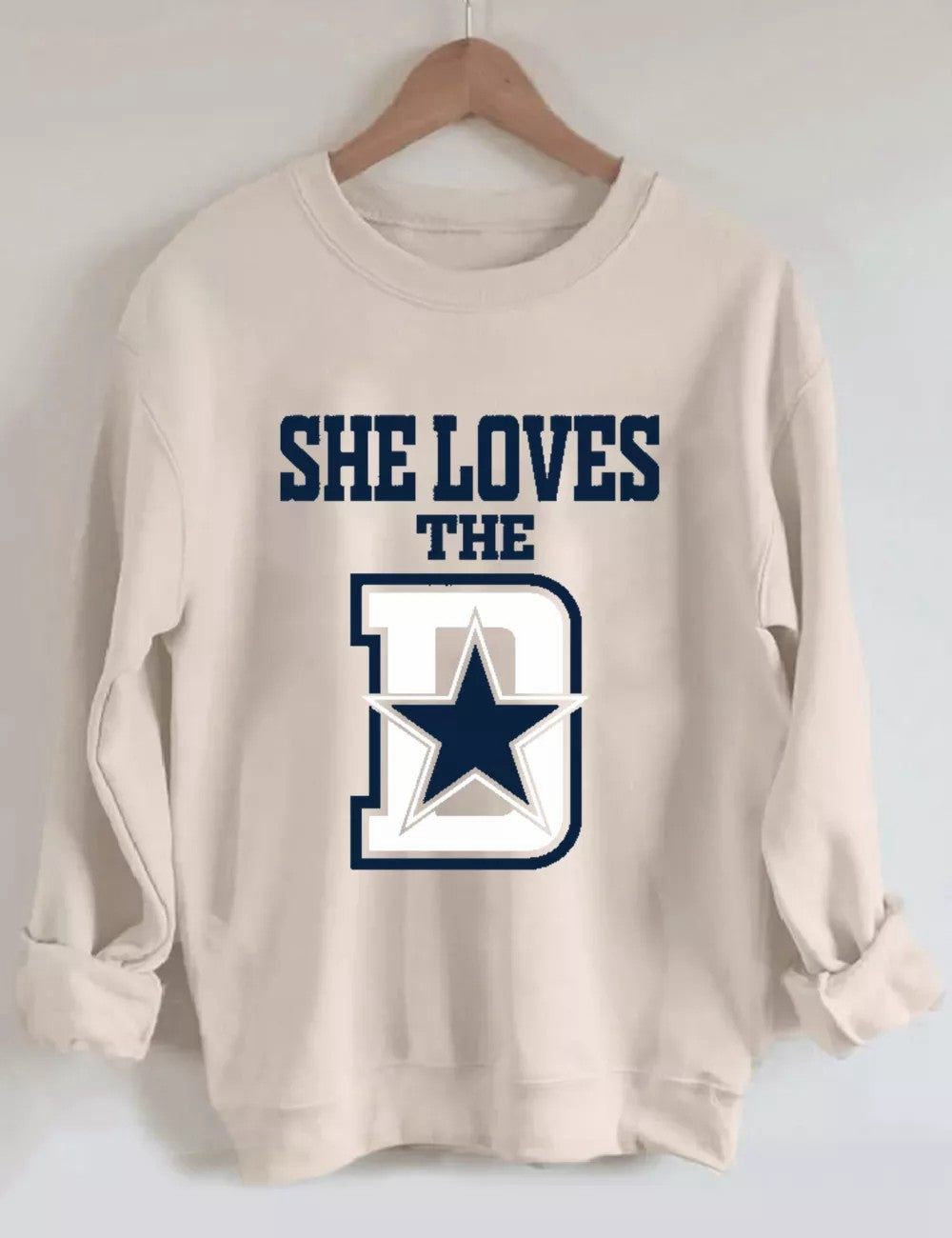 She Loves The Dallas Cowboys Sweatshirt